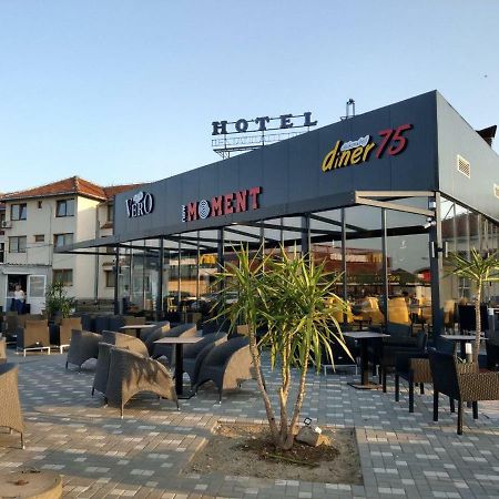 Hotel Moment Velika Plana Eksteriør billede