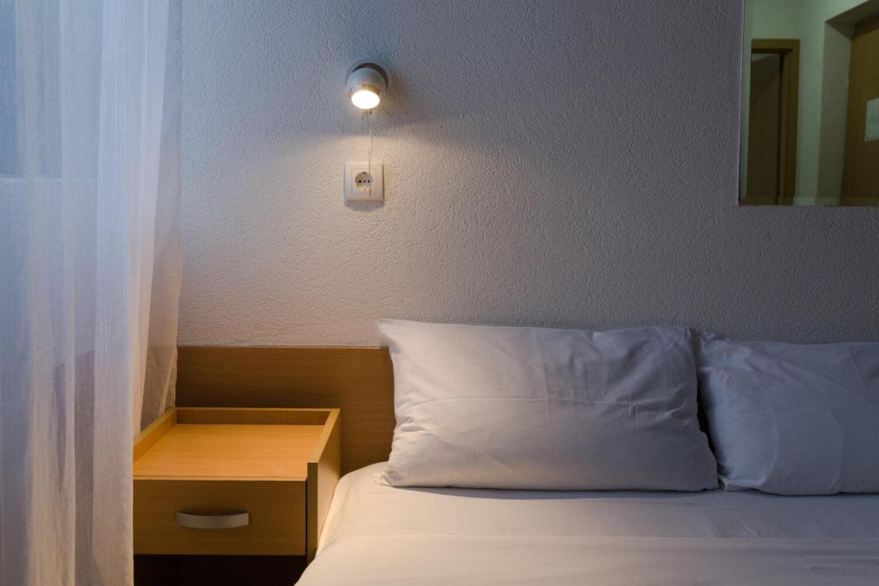 Hotel Moment Velika Plana Eksteriør billede